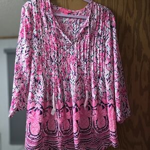 Lilly Pulitzer Pink and White Pleated 3/4 Sleeve Blouse